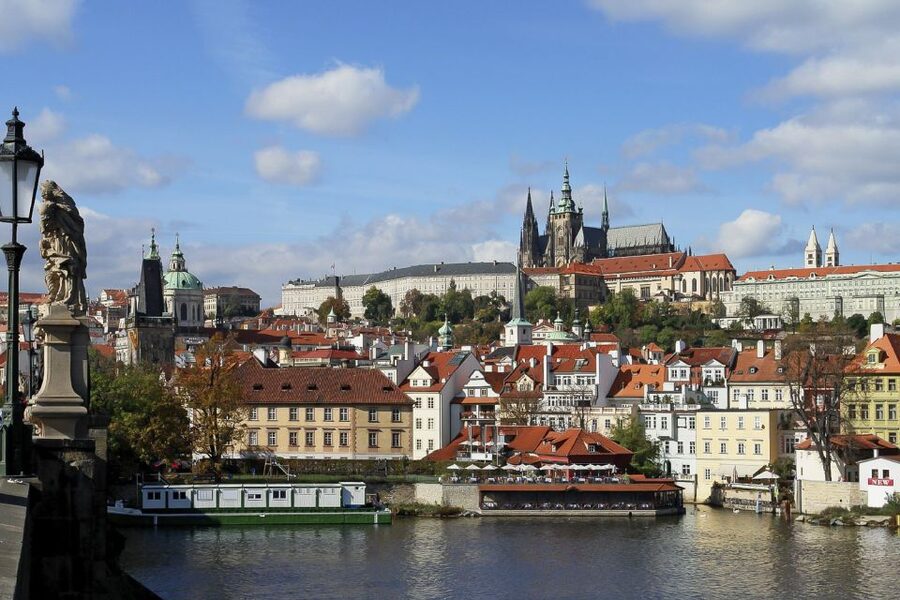 Prague: City Highlights Private Walking Tour - Key highlights worth planning around