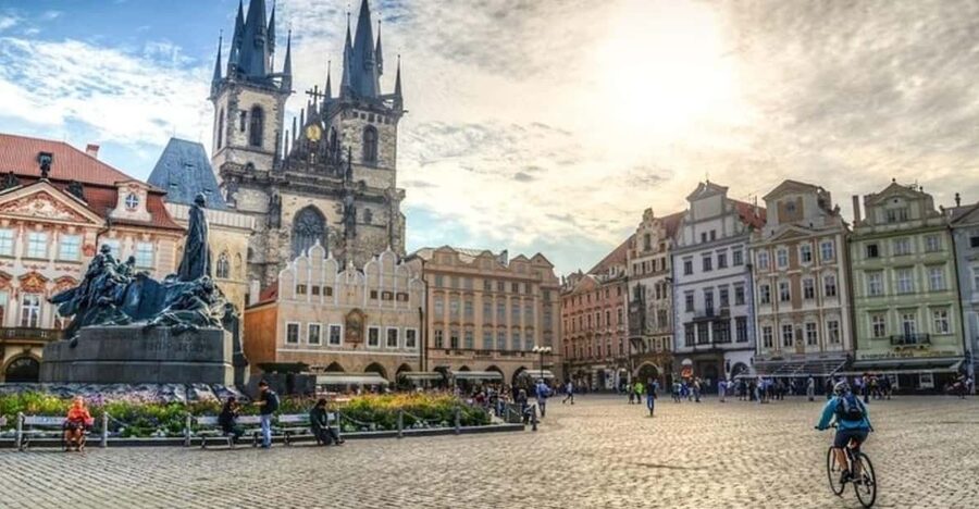 Prague: City Highlights Walking Tour - Key points before you go