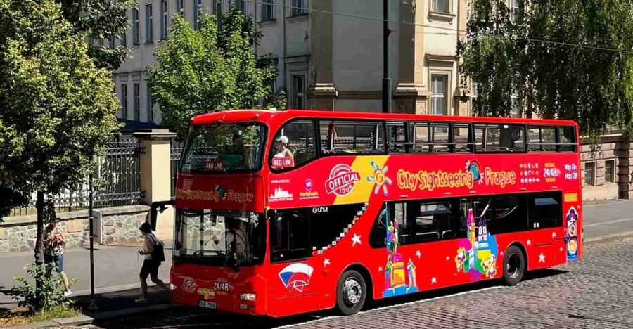 Prague: City Sightseeing HOHO Bus Tour & Optional Boat Tour - Practical Tips That Prevent Most Friction
