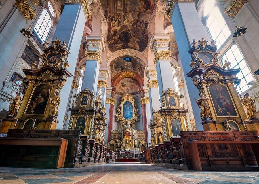 Prague: Classical Concert at St. Giles' Church - St. Giles Church in Old Town Prague, and why it feels special