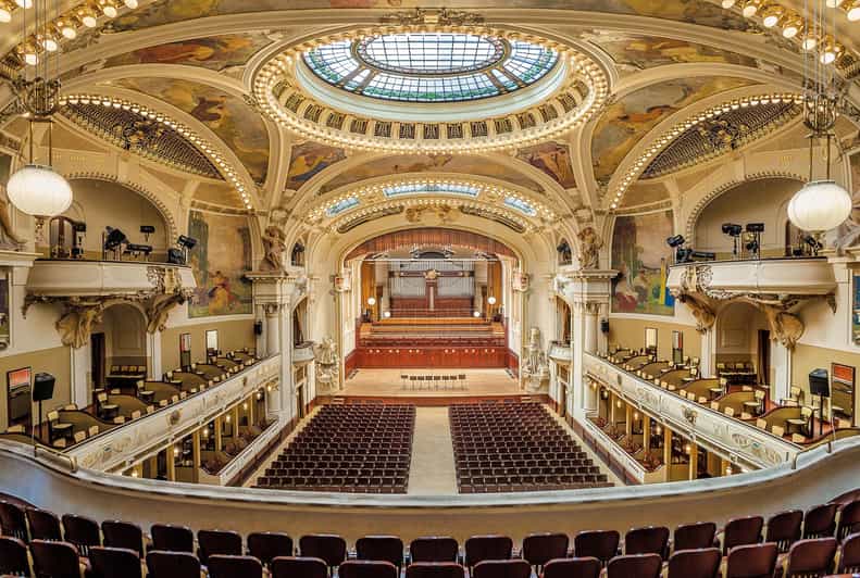 Prague: Classical Concerts at Smetana Hall, Municipal House - Who This Concert Suits Best