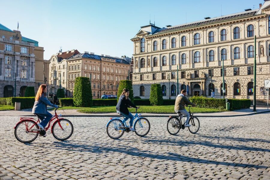 Prague: Complete Bike Tour - Meeting Point at Michalská 10 and What to Expect Before You Roll