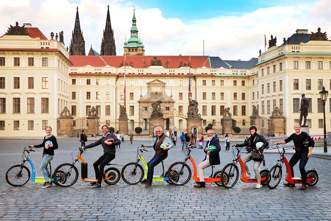 Prague: electric scooter & E-bike guided tour - Choosing scooters vs e-bikes, and live guide vs GPS
