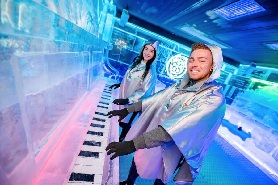 Prague: Entry ticket to Ice Pub Prague with Nightclub Option - Icepub Prague at -7°C, what you actually get for $14