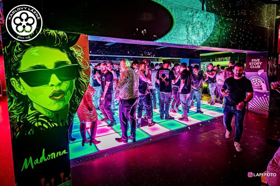 Prague: Entry ticket to Ice Pub Prague with Nightclub Option - Who should book this, and who should skip it