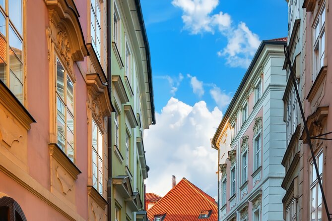 Prague Essential - A 2.5-Hour Prague Intro That Hits the Big Themes