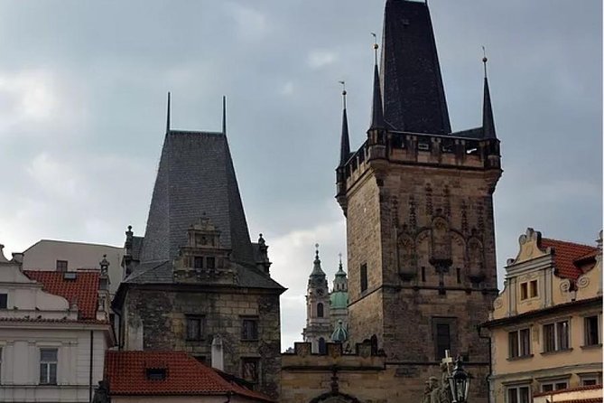 Prague Fairytale Day: A 6-Hour Culinary and Cultural Expedition - Czech Tastings, Beer, Pastries, and Lunch: How the Food Portion Works