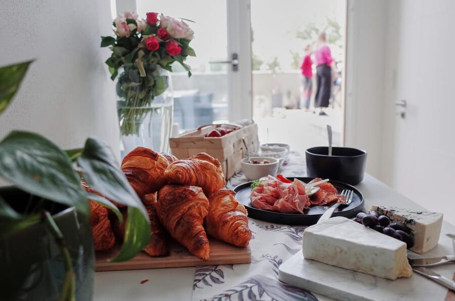 Prague: Farmers Market and Brunch Class with Celebrity Chef - Should you book Mariko’s farmers market and brunch class?