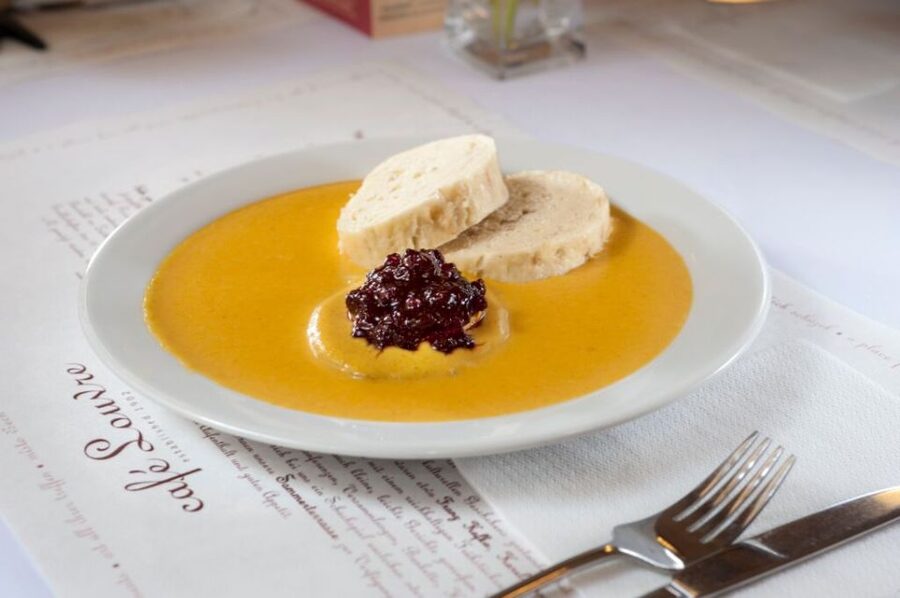 Prague: Food and Beer Guided Walking Tour with Tastings - Czech Tastings You’ll Actually Want to Remember