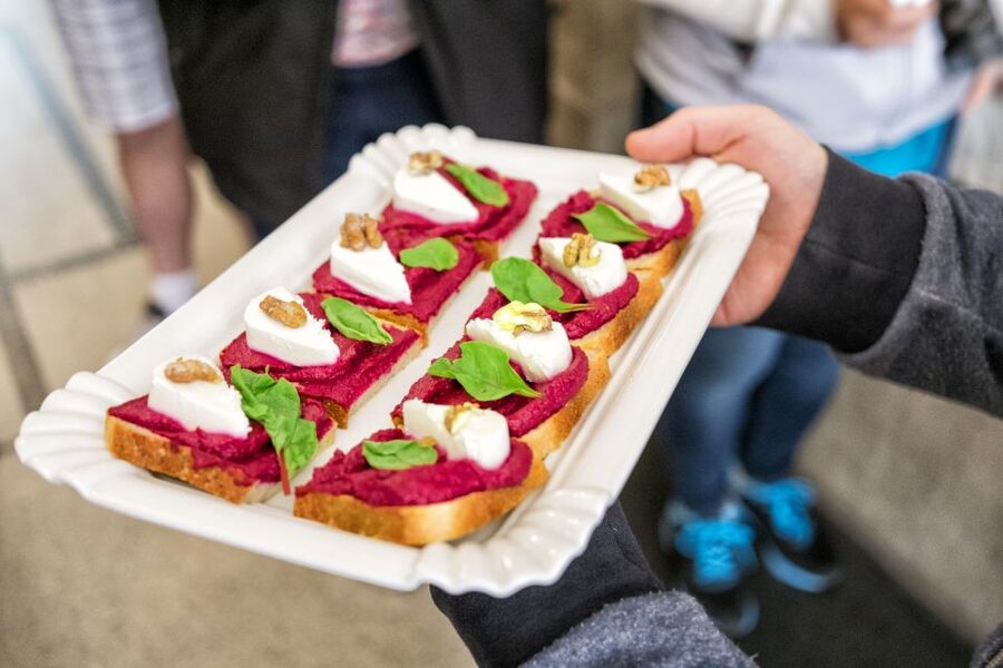 Prague: Food and Beer Guided Walking Tour with Tastings - Beer Tasting on a Route, Not in One Place
