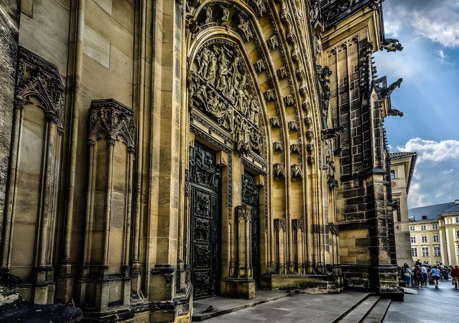 Prague: Full-Day Private Tour of Prague - 5 hours - Why this private 5-hour format is a smart way to start Prague