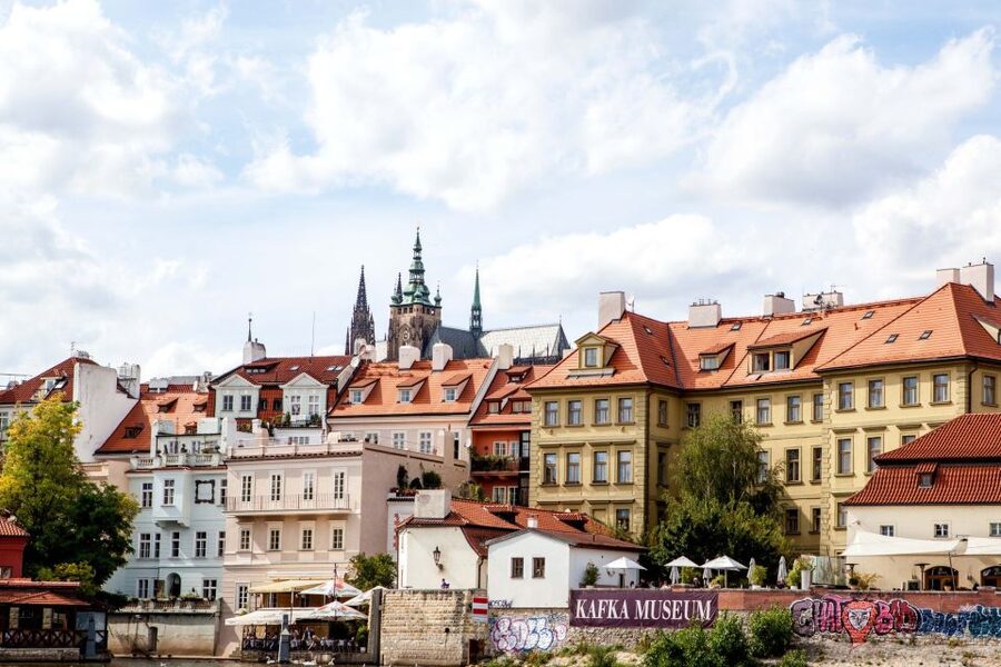 Prague: Full-Day Sightseeing Tour with Cruise and Lunch - Wenceslas Square, New Town Icons, and the Dancing House Stops
