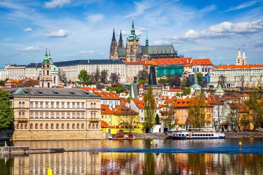 Prague: Full-Day Tour with Lunch and River Boat Cruise - Tour Style: Guides Who Adjust to Real People and Real Pacing