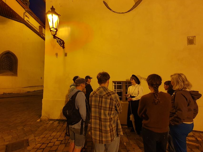 Prague: Ghost Tour - Jewish Quarter Highlights: Old-New Synagogue and Old Jewish Cemetery