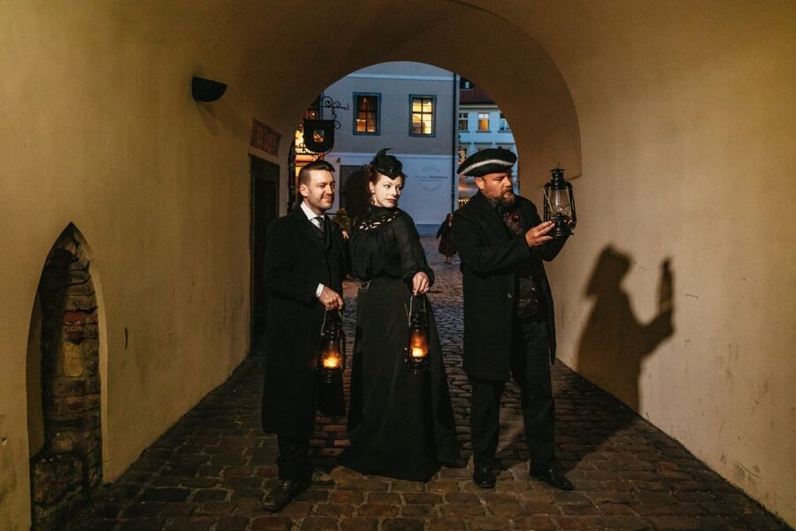 Prague: Ghosts and Legends Nighttime Guided Walking Tour - Costumed storytelling that actually changes how you see Prague