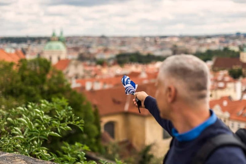 Prague Grand 2,5 hour + 2 hour exterior walking tour - What Prague Grand Is, and Why It Works