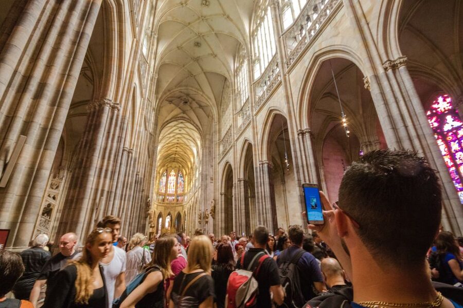 Prague: Guided Bus & Walking Tour with River Cruise & Lunch - Price and Logistics: When This Is Great Value, and When It Isn’t