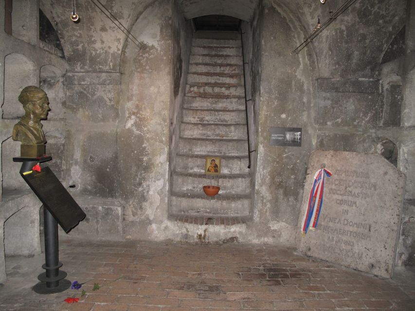 Prague: Guided Operation Anthropoid Tour with Lidice - Pacing, timing, and why 3 hours works