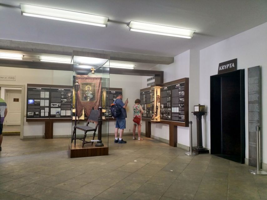 Prague: Guided Operation Anthropoid Tour with Lidice - Who should book this tour?
