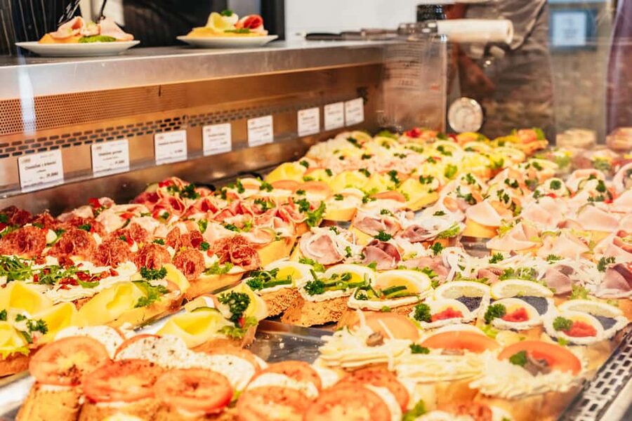 Prague: Guided Street Food Walking Tour - FAQ