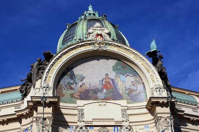 Prague Highlights in Half a Day - Old Town Hall, the Astronomical Clock, and legend spotting