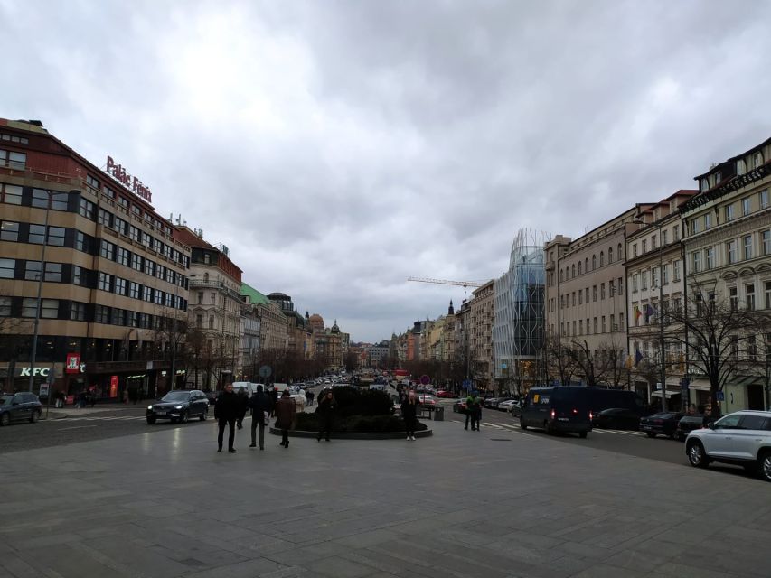 Prague: Historical Walking Tour with Focus on World War 2 - Prague Uprising stops on the route: Old Town Square, Wenceslas Square, Czech Radio