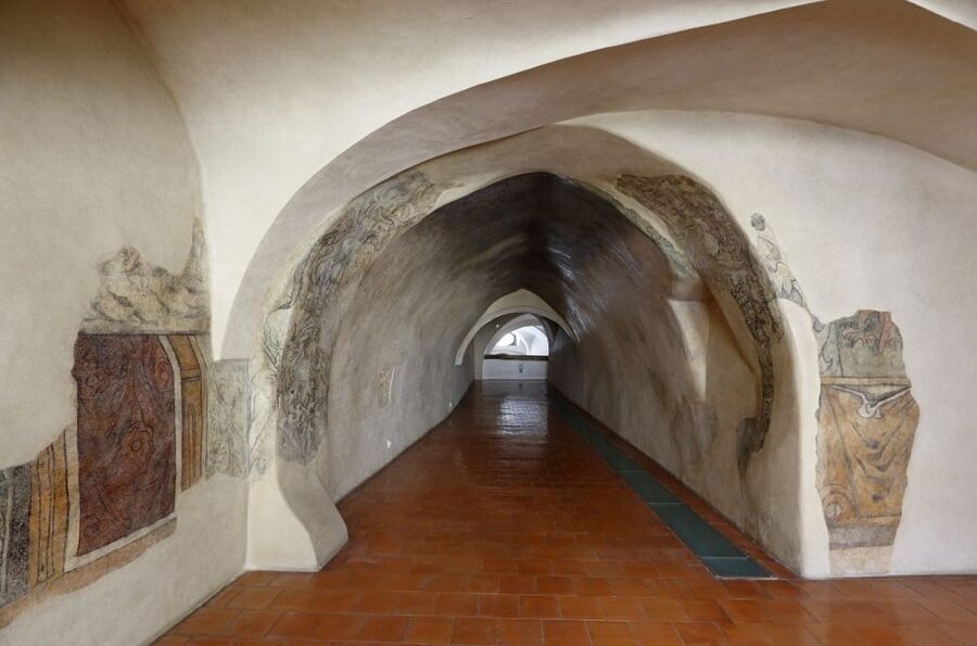 Prague: House at the Golden Ring Entry Ticket - Who this is best for, and who should be cautious