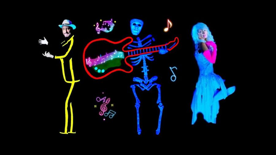 Prague: Images of Love Black Light Theatre Show - Price and value: what $14 buys you in Prague