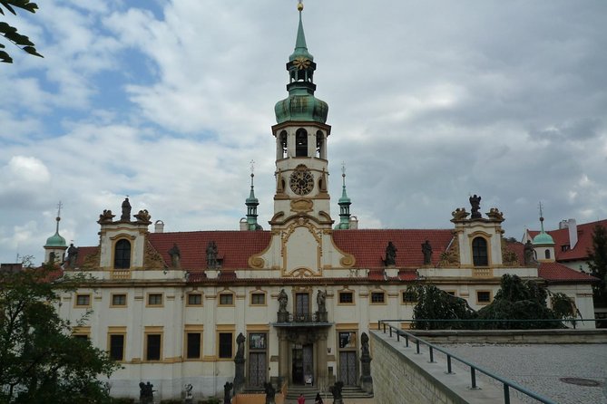 Prague in One Day by a Car - Excellent opportunity to see all the sights - How the Guide Turns Medieval to Modern Prague Into Something You Can Remember