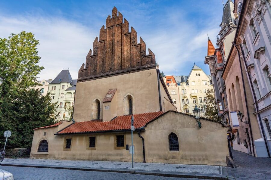 Prague: Jewish Quarter Half-Day Private Walking Tour - Why the Jewish Museum collection matters more than you expect