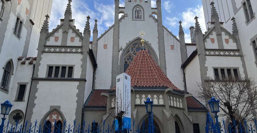 Prague: Jewish Town Guided Walking Tour - A 13th-Century Neighborhood Story Told on Foot