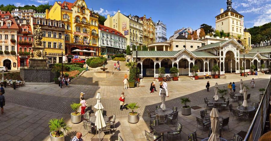 Prague: Karlovy Vary Day Trip with Watchtower and Funicular - Starting in Prague: Na Příkopě 23 and a 2-Hour Coach Ride