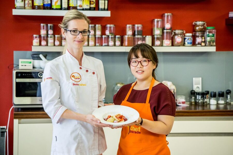 Prague: Market Tour and Traditional Czech Cooking Class - Prague Market Tour and Traditional Czech Cooking Class, how the day flows
