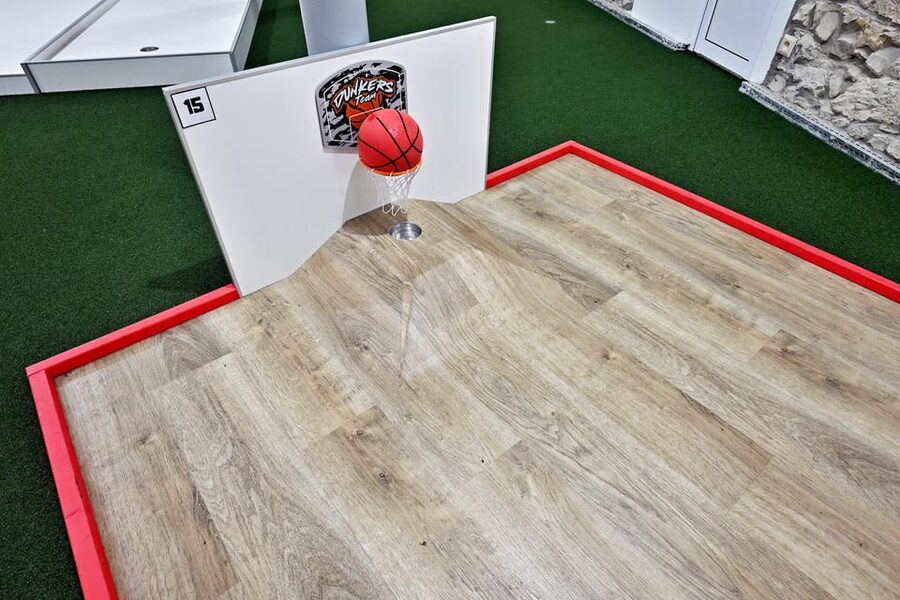 Prague: Mazemania Miniature Golf Experience - Price and Value: How $12 Becomes a Full Day of Play