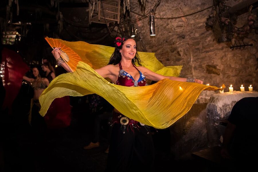 Prague: Medieval Dinner with Transfers - Key things to know before you go