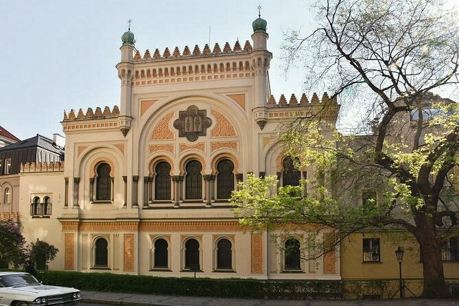 Prague Old Town and Jewish Quarter 90 minutes Guided Tour - Prague Jewish Quarter and Old Town Square, in real walking order