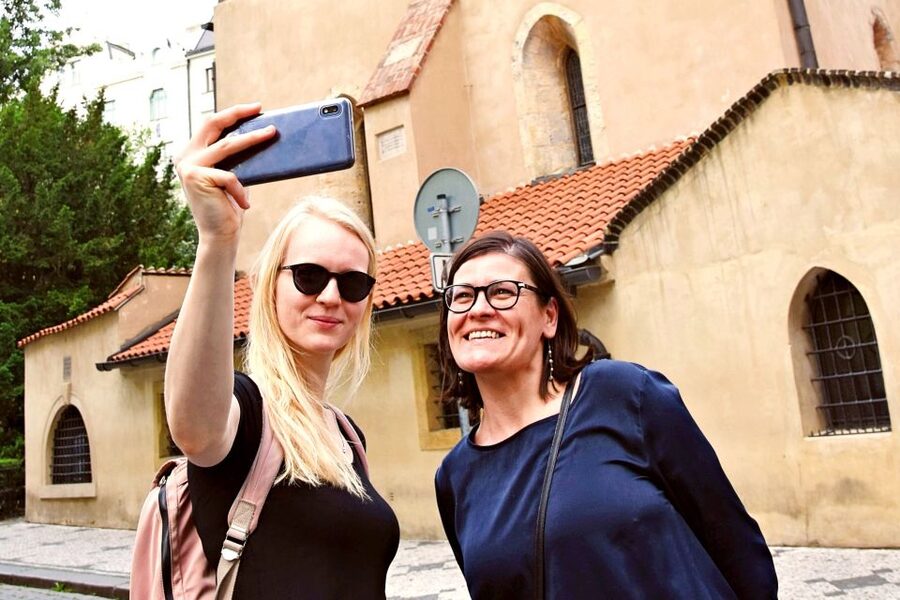 Prague: Old Town and Jewish Quarter Tour - Rabbi Loew and the Golem Legend, Plus Kafka in the Same Streets