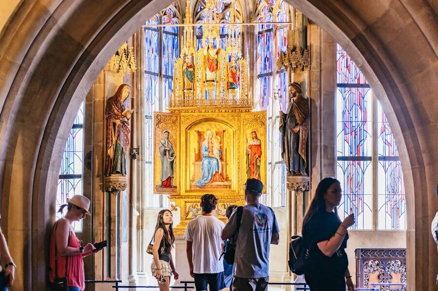 Prague: Old Town, Astronomical Clock and Underground Tour - The Astronomical Clock, Orloj: What to Watch for and Why It Matters