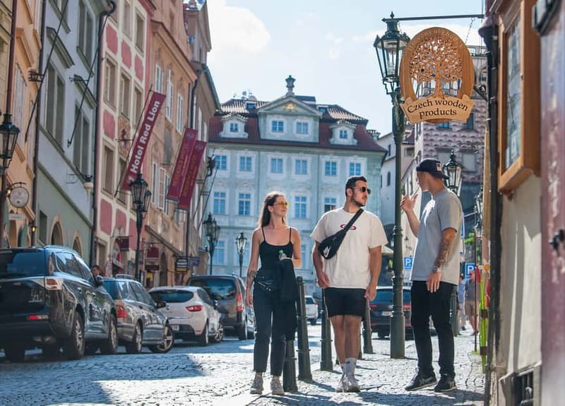 Prague: Old Town, Prague Castle & River Cruise Day Tour - Key things that make this Prague day tour worth your time