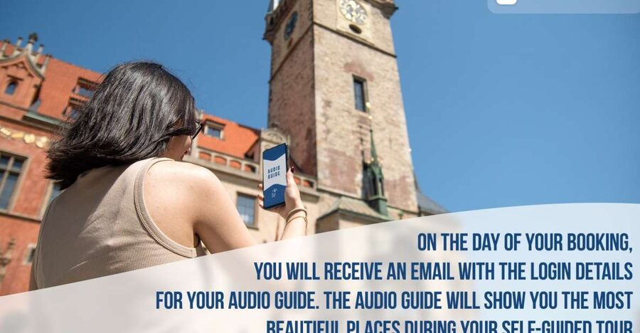 Prague: Old Town Square and Astronomical Clock Audio Guide - Starting at the Old Town Clock: How the audio guide actually fits the square