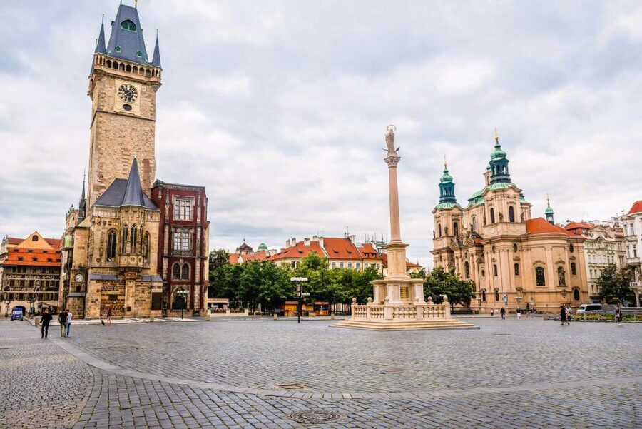 Prague: Old Town Square and Astronomical Clock Audio Guide - Old Town Hall and the Astronomical Clock legend: What you get beyond the postcard view