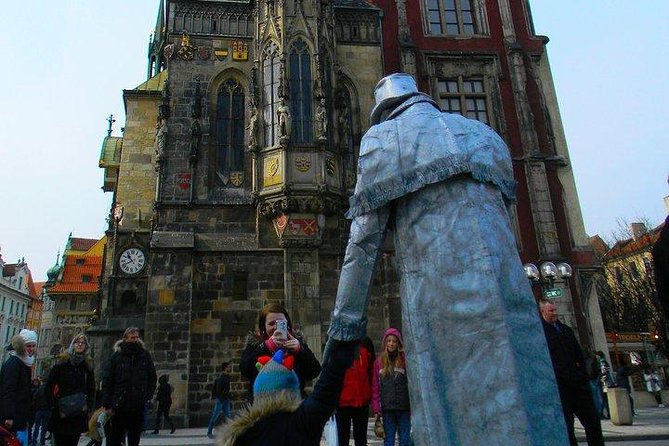 Prague Old Town tour and external Jewish Quarter - Why this Prague Old Town plus Jewish Quarter route feels different