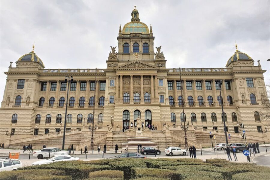 Prague: Old Town Tour & National Museum Skip-the-Line Ticket - Key things to know before you go