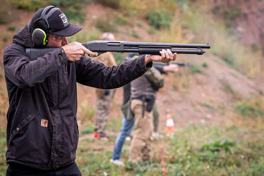 Prague: Outdoor Shooting Experience with up to 10 Guns - Safety coaching, targets, and what the “2-hour guided lesson” really means