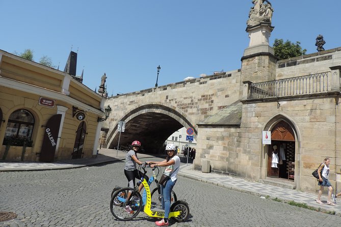 Prague Panoramic Views e-bike and e-Scooter guided Tour - Getting fitted and practicing: the part that makes or breaks it