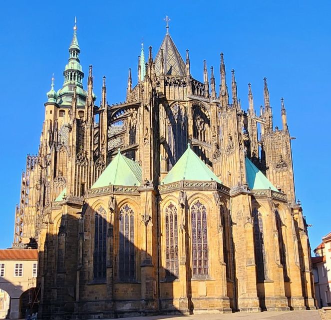 Prague: Prague Castle Private Walking Tour - St. Vitus Cathedral: Late Gothic Splendor, Plus the Details That Stick