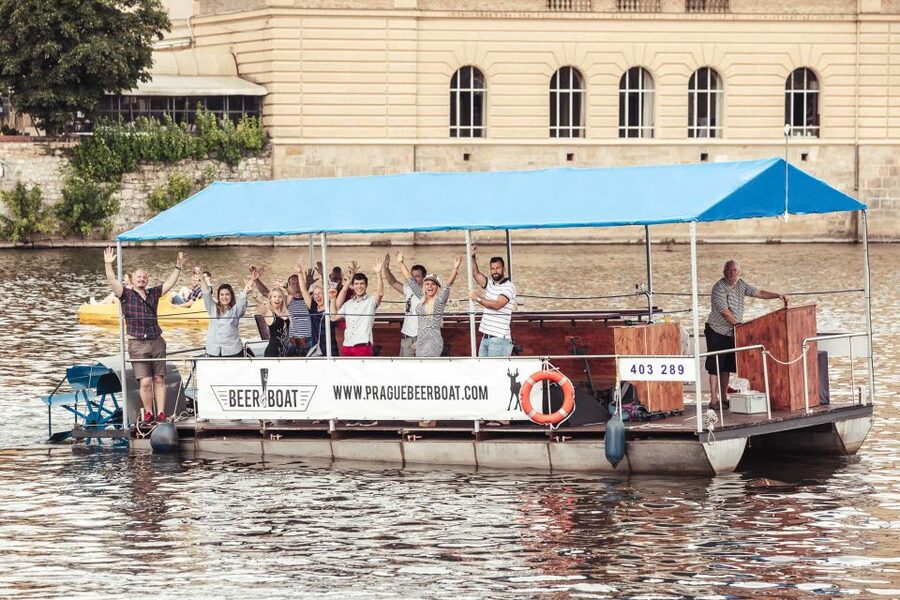 Prague: Private Cycle Boat River Tour with Beer or Prosecco - What the Captain and Historical Centre Guide Add