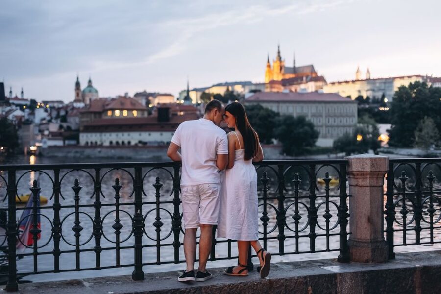 Prague: Professional Photoshoot at Prague Castle - Prague Castle is built for photos, and this makes it easier