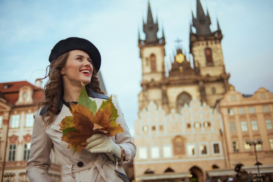 Prague: Professional Photoshoot in the Old Town - Key takeaways before you book