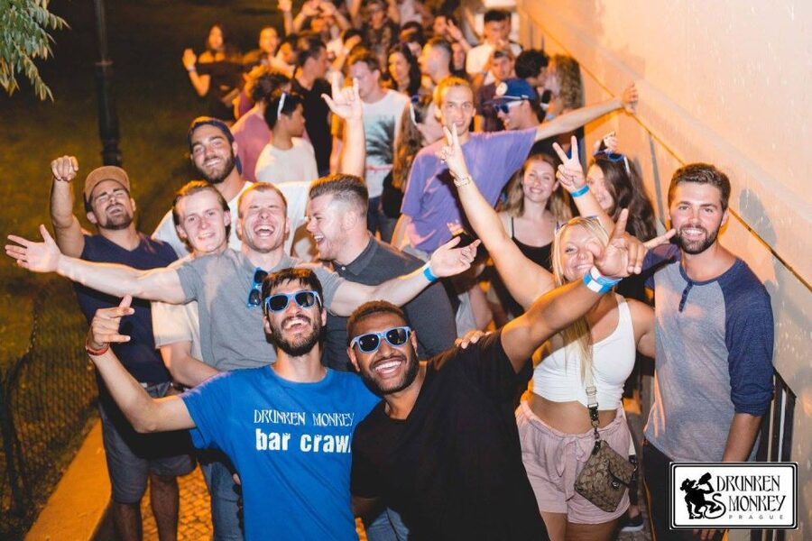 Prague: Pub Crawl with Open Bar and VIP Entry - 8PM vs 10PM: choosing the right version of the night